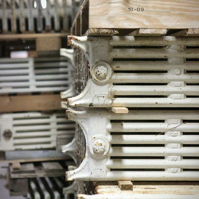 Sectieradiatoren gietijzer radiatoren kolomradiatoren vintage radiator