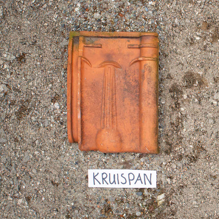 Platte dakpannen kruispan dakpan 