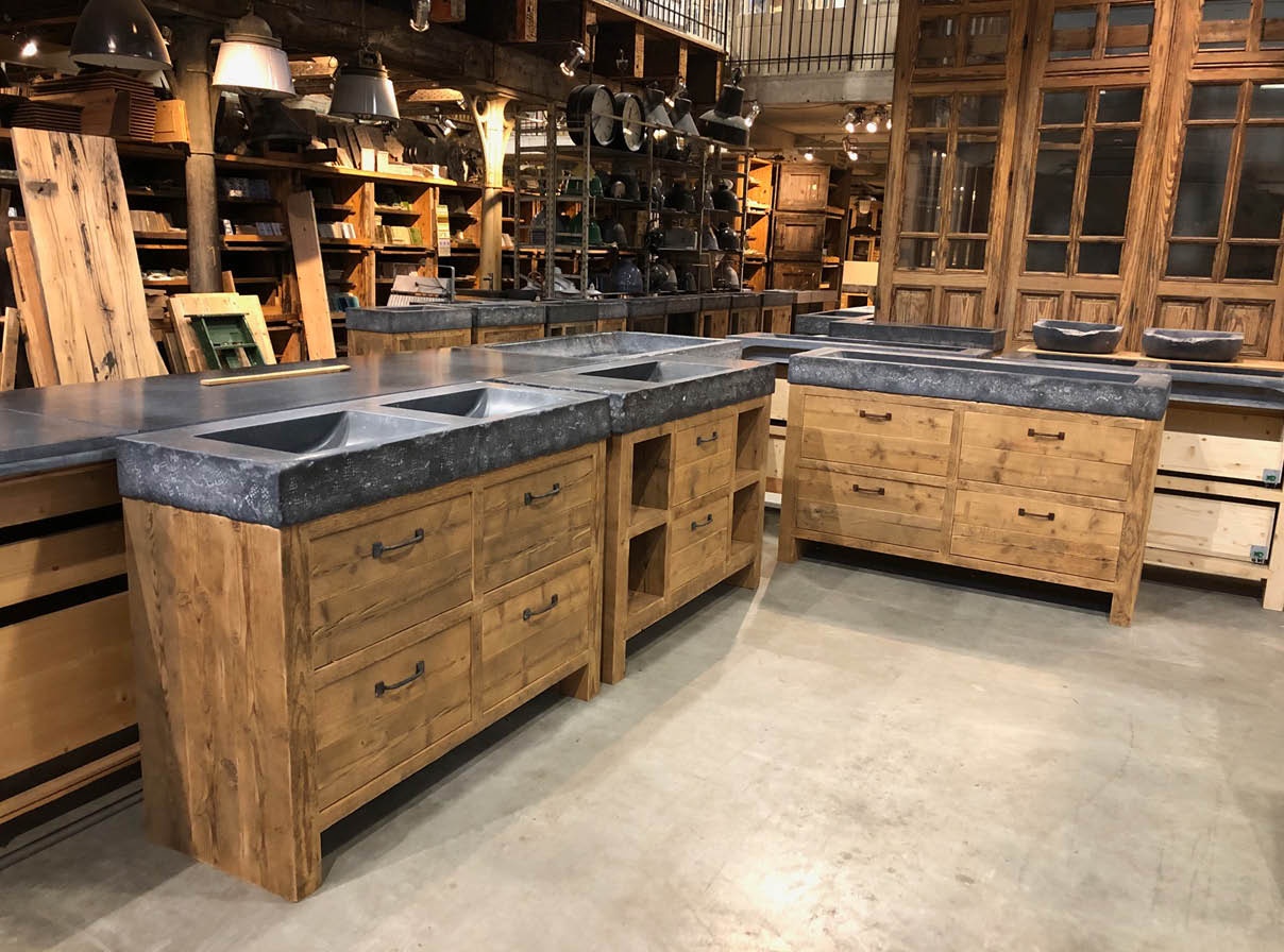 badkamermeubel balkenmeubel rustiek oudebouwmaterialen Badkamermeubels balken oud hout wastafelmeubel jan van ijken