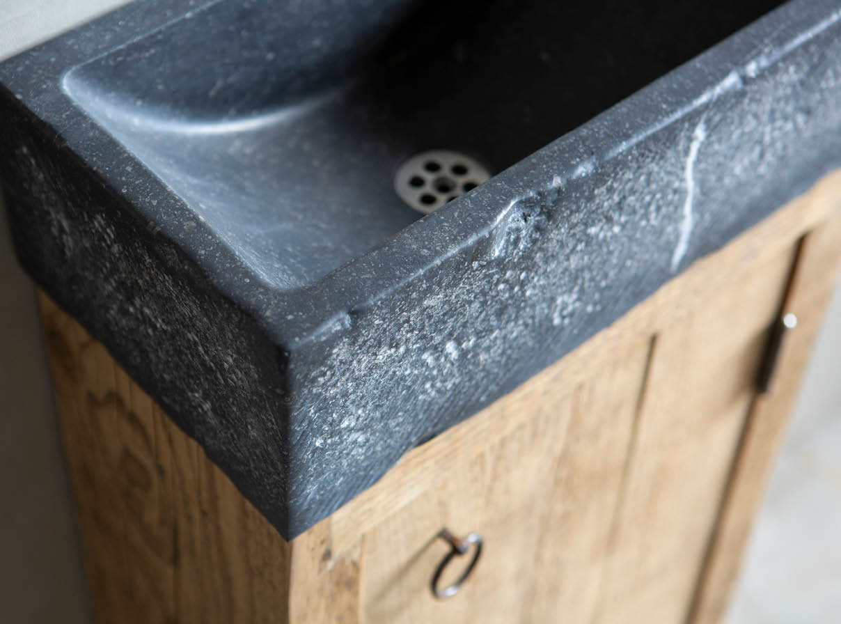 toiletmeubel balken circulair oud hout janvanijken toiletmeubel balken circulair oud hout janvanijken