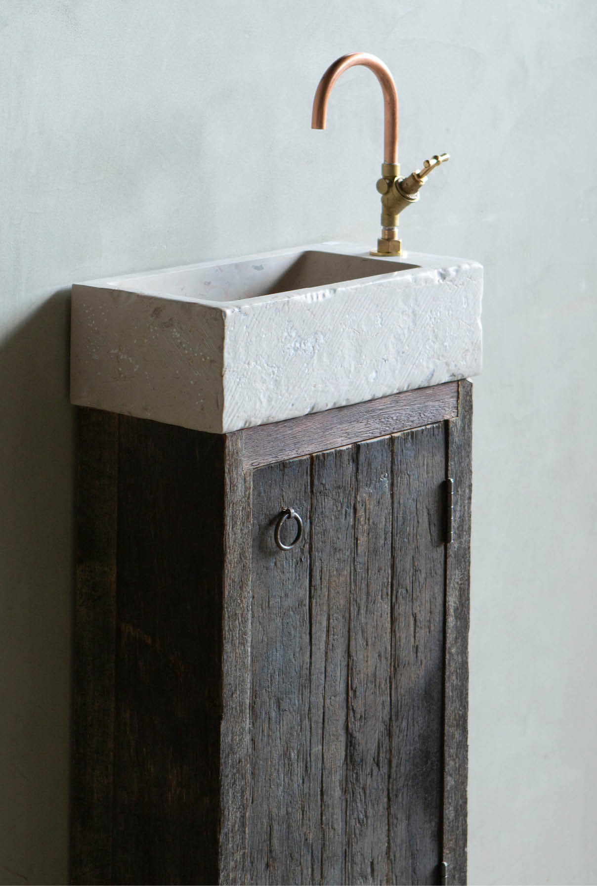 toiletmeubel wagondelen hardhout steen oudebouwmaterialen eiken toiletmeubel wagondelen hardhout steen oudebouwmaterialen eiken