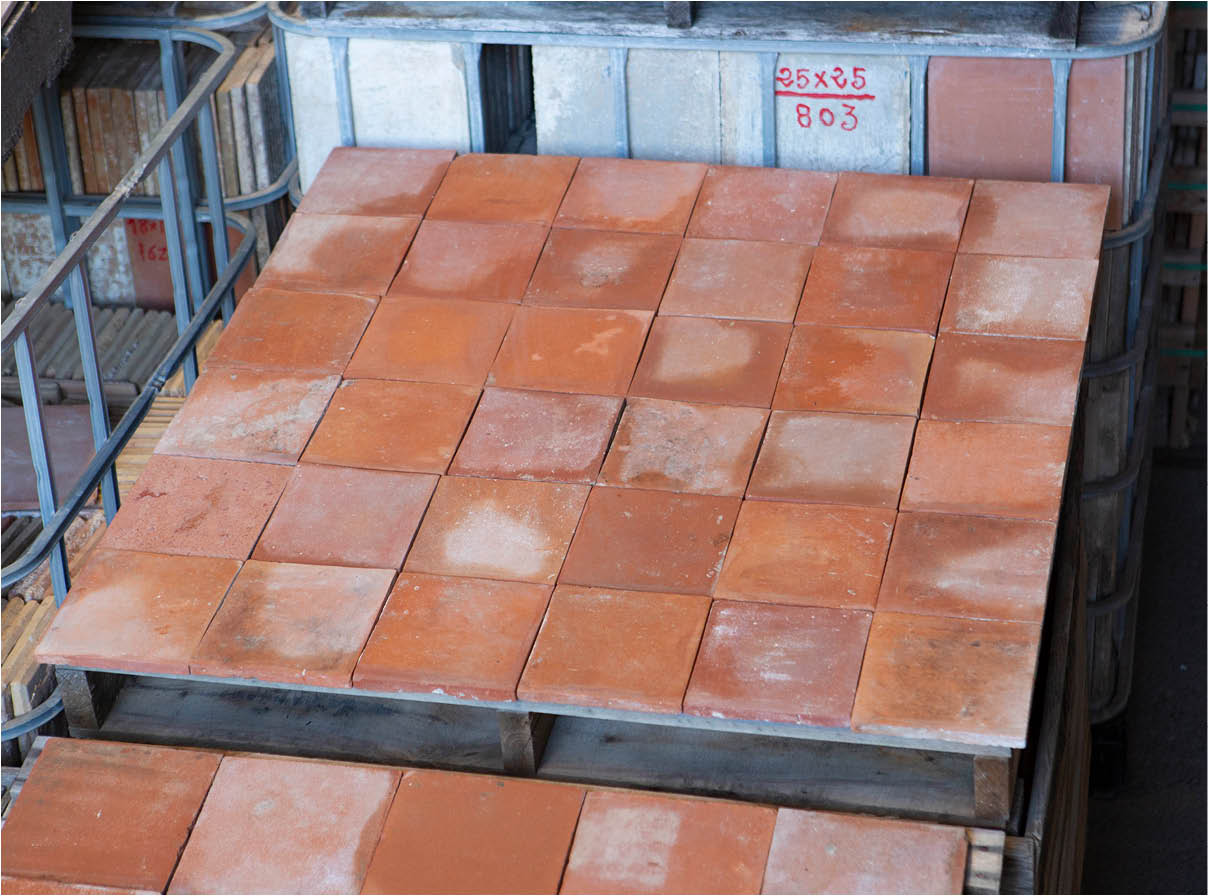 Spaanse-plavuizen-18×18-gebakken-terracotta-001 Boeren plavuizen - Gebakken Spaanse terracotta tegels