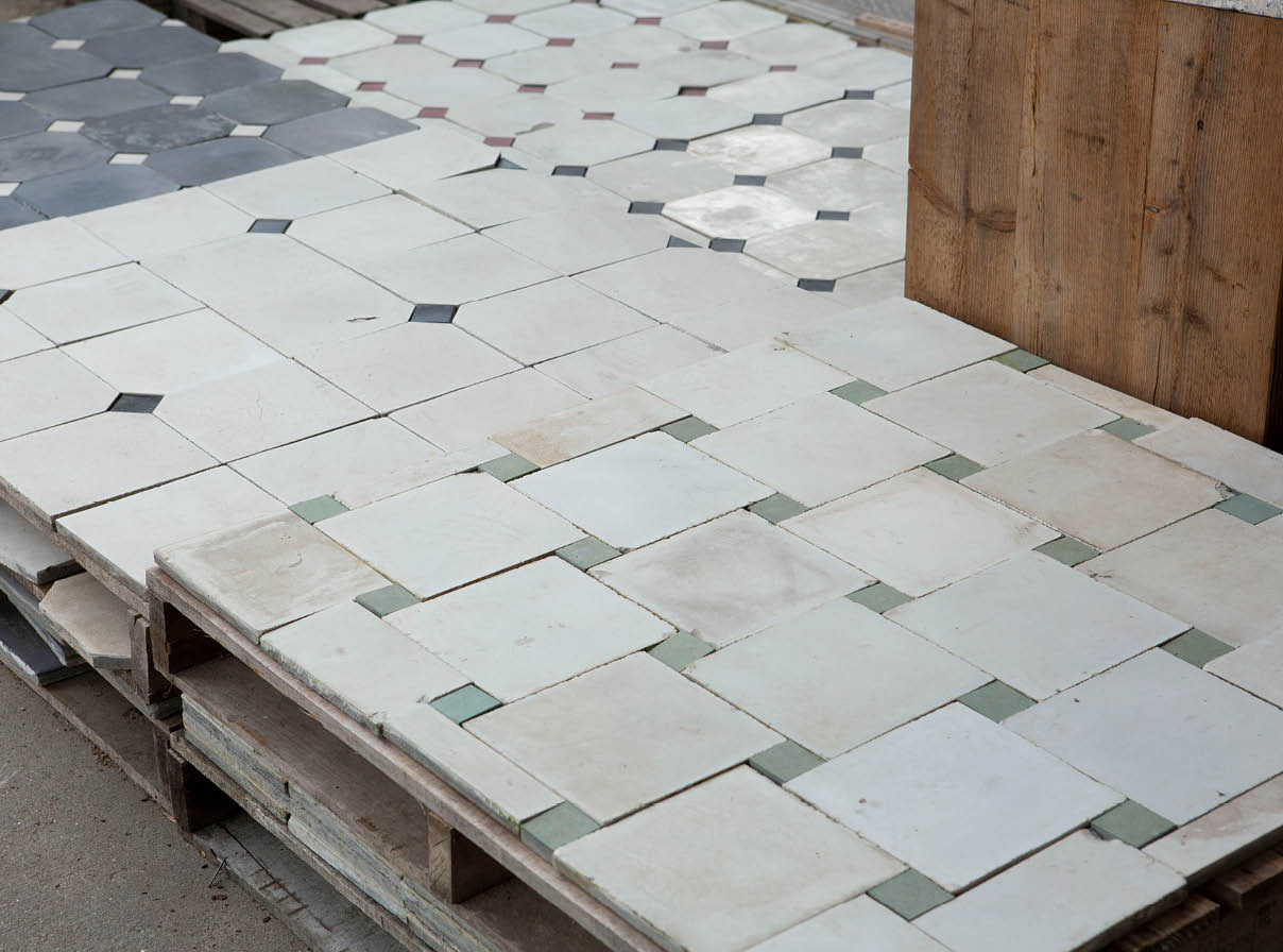 cementtegels-wit-pasblokjes-groen-tegels-janvanijken-001 Franse cementtegels - wit met groene pasblokjes