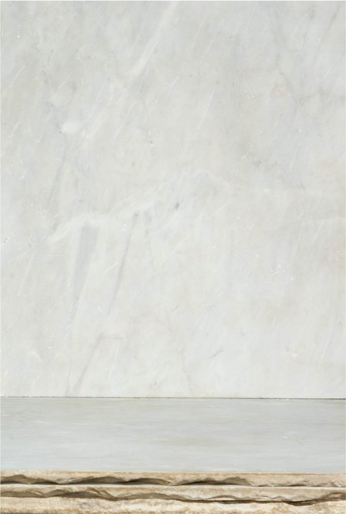 natuursteen-gekapt-marmeren-tegels-73×73-jan-van-ijken Natuursteen tegels - gekapt marmer