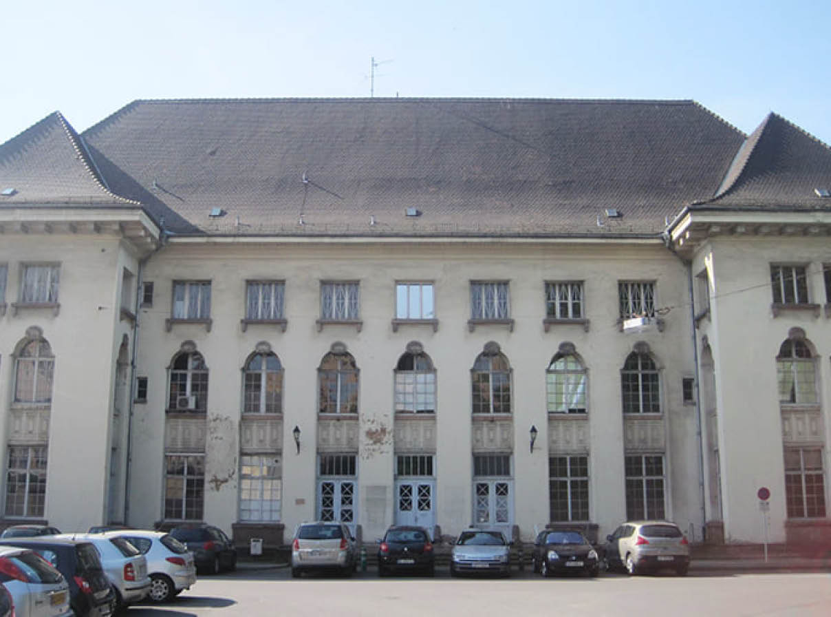 renovatie-gebouw-Straatsburg-oude-bouwmaterialen-001 Keramische vloertegels - Ziekenhuis Straatsburg 1925