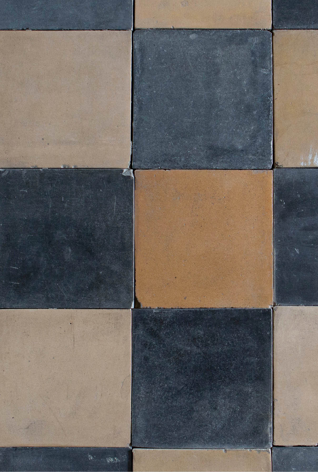 tegels-Regout-16×16-beige-zwart-janvanijken-001 Keramische vloertegels Regout beige zwart