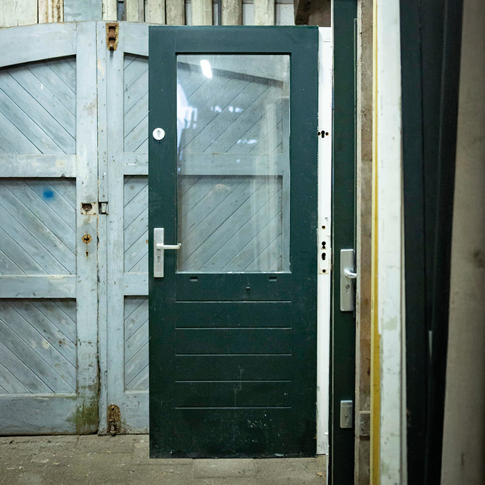 Voordeuren buitendeuren achterdeuren schuurdeuren voordeur buitendeur garagedeur achterdeur