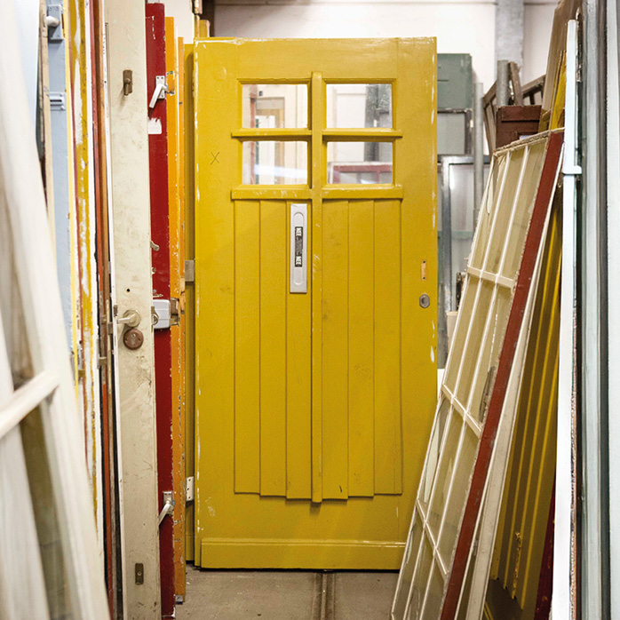 Voordeuren buitendeuren achterdeuren schuurdeuren voordeur buitendeur garagedeur achterdeur