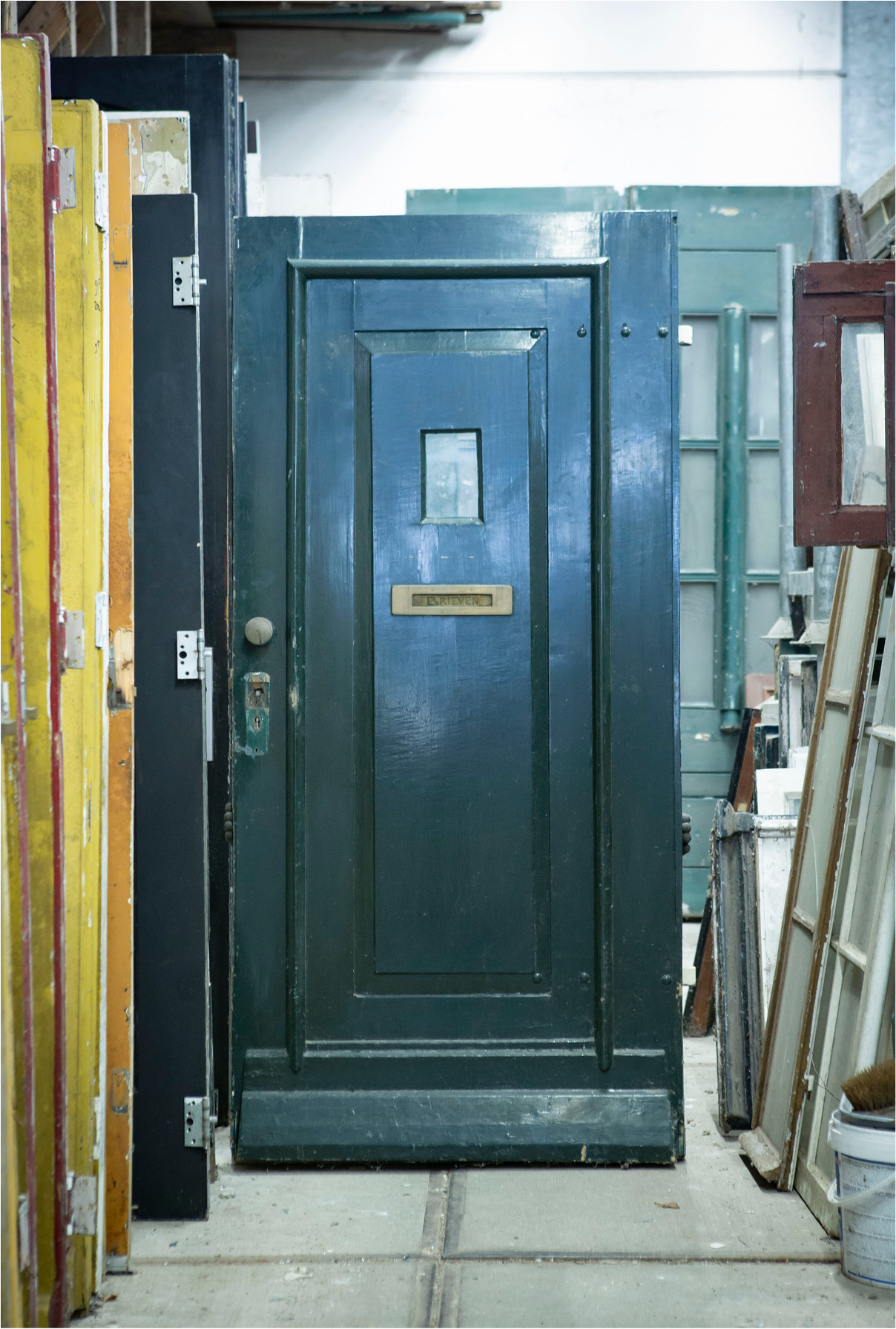 antieke-voordeuren-oude-bouwmaterialen-001 Antieke voordeur 93x196 cm