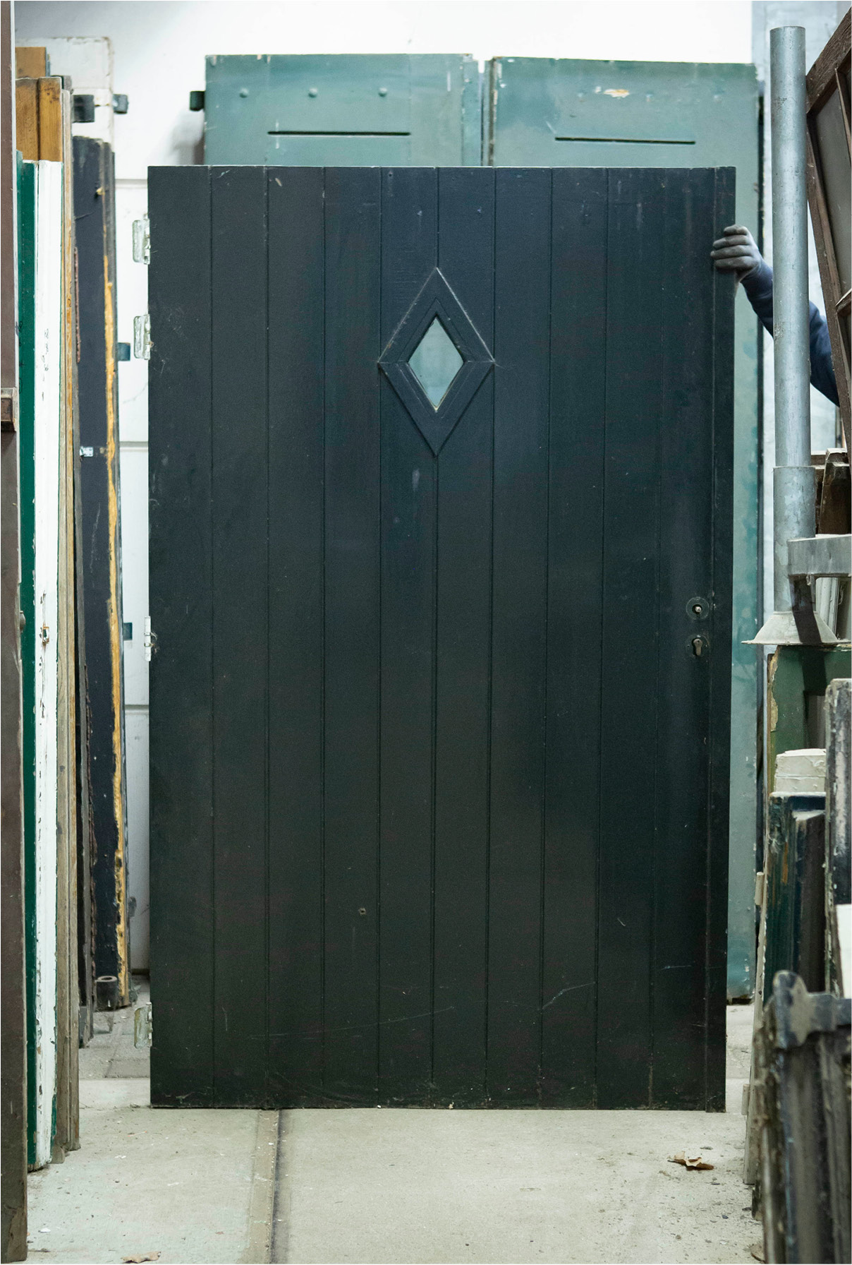 houten-garagedeur-schuurdeur-oude-bouwmaterialen-001 Houten garagedeur schuurdeur 122x203 cm
