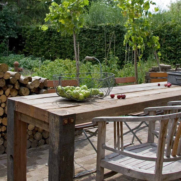 Binnentafels Tafels Buitentafels Salontafels Bijzettafels Tafel Oude Bouwmaterialen