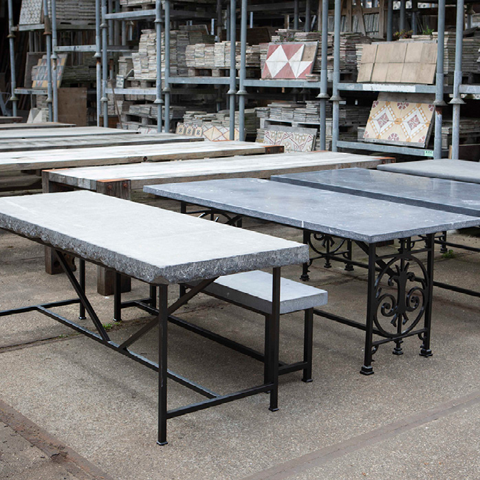 Tafels Buitentafels Binnentafels Salontafels Bijzettafels Tafel Oude Bouwmaterialen