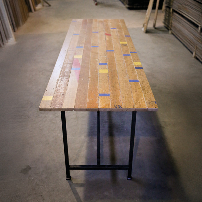 Binnentafels Tafels Buitentafels Salontafels Bijzettafels Tafel Oude Bouwmaterialen