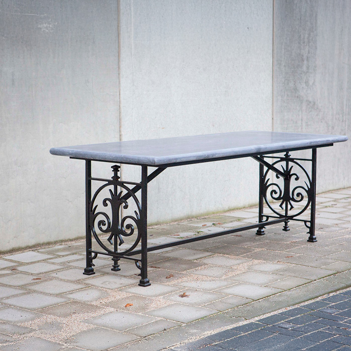 Binnentafels Tafels Buitentafels Salontafels Bijzettafels Tafel Oude Bouwmaterialen