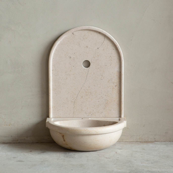 Natuurstenen bakken wildbakken Toiletbakjes Kasteelbakjes Oude bakken en hergebruikt natuursteen